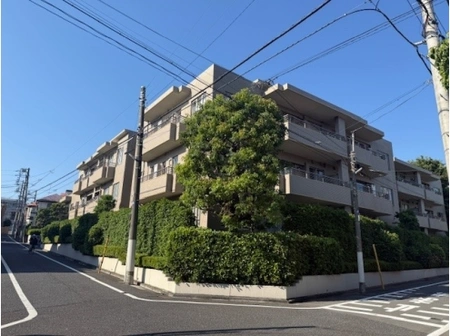 東京都杉並区上荻4丁目