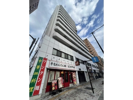 東京都目黒区青葉台1丁目