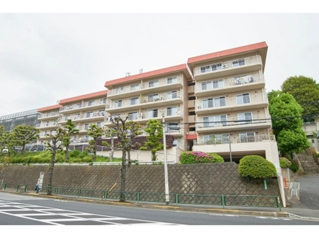東京都世田谷区成城1丁目