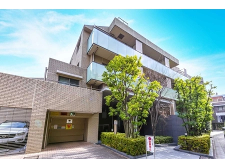 東京都品川区上大崎3丁目