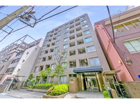 東京都中央区新富2丁目