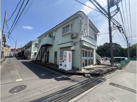 神奈川県厚木市飯山南2丁目