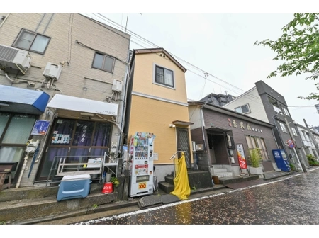 神奈川県横浜市中区日ノ出町2丁目