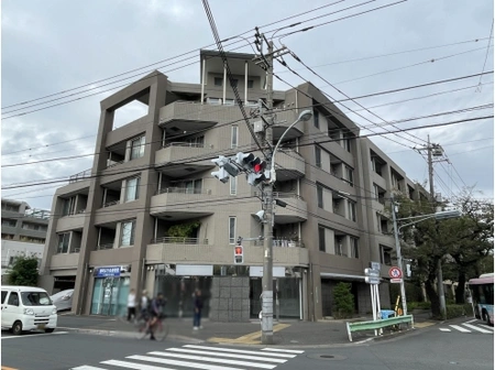 東京都武蔵野市緑町1丁目