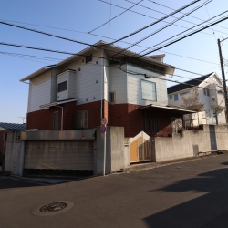 横浜市鶴見区梶山2丁目　戸建