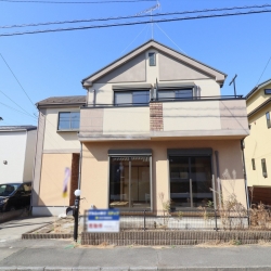 多摩市落川　戸建
