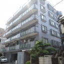 セザール川口並木町