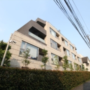 アクシア牛込柳町