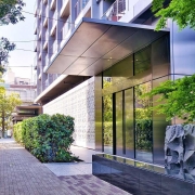 THE　ROPPONGI　TOKYO