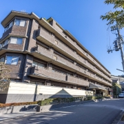 ファミール・グラン岡崎東山荘　1階