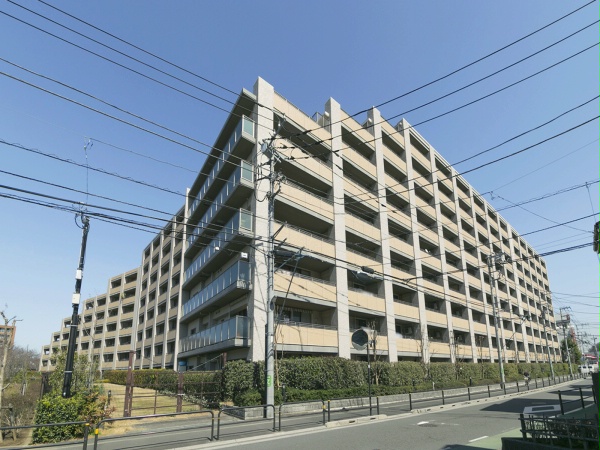グローブスクエア